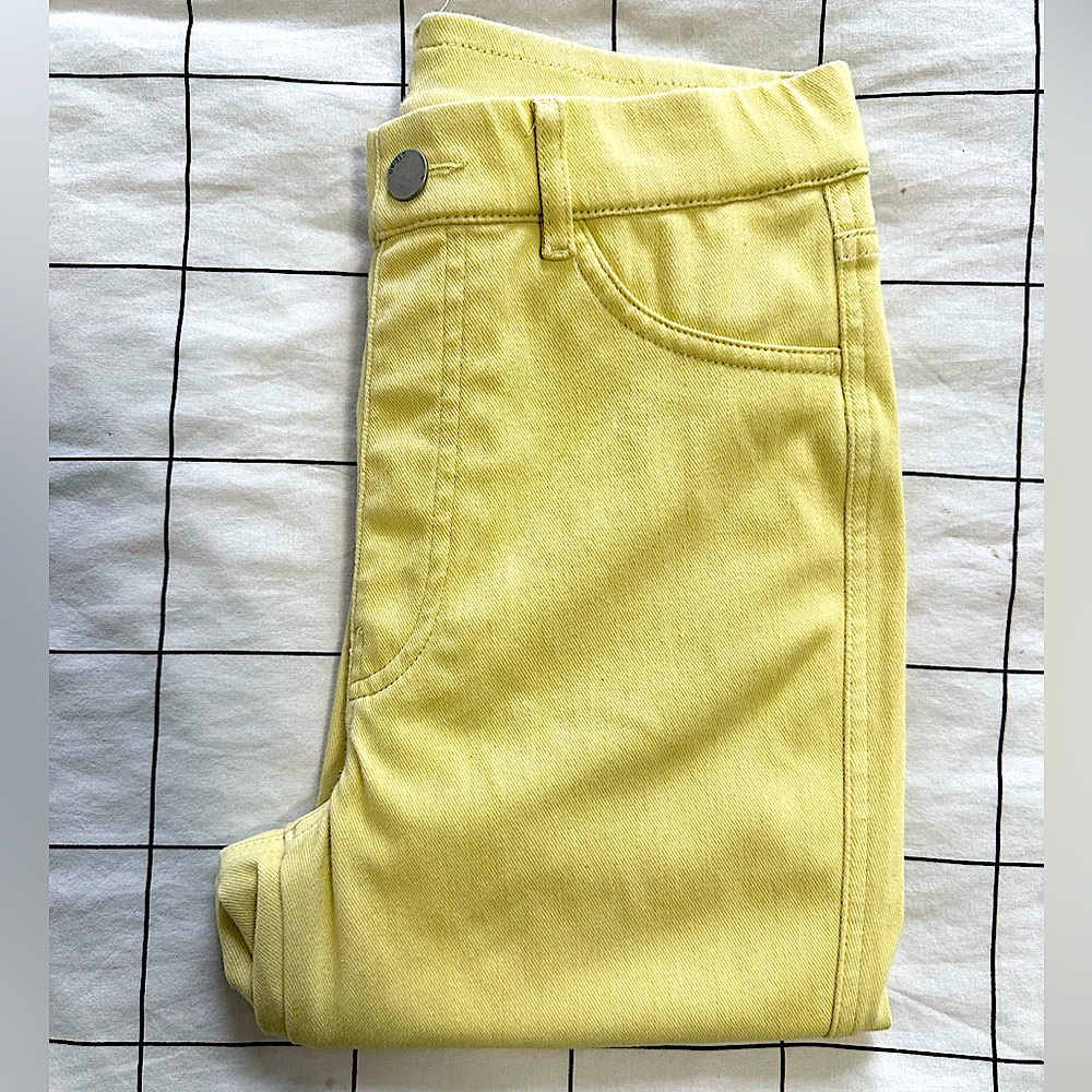 Uni Qlo Yellow Girls Pants, size S/P